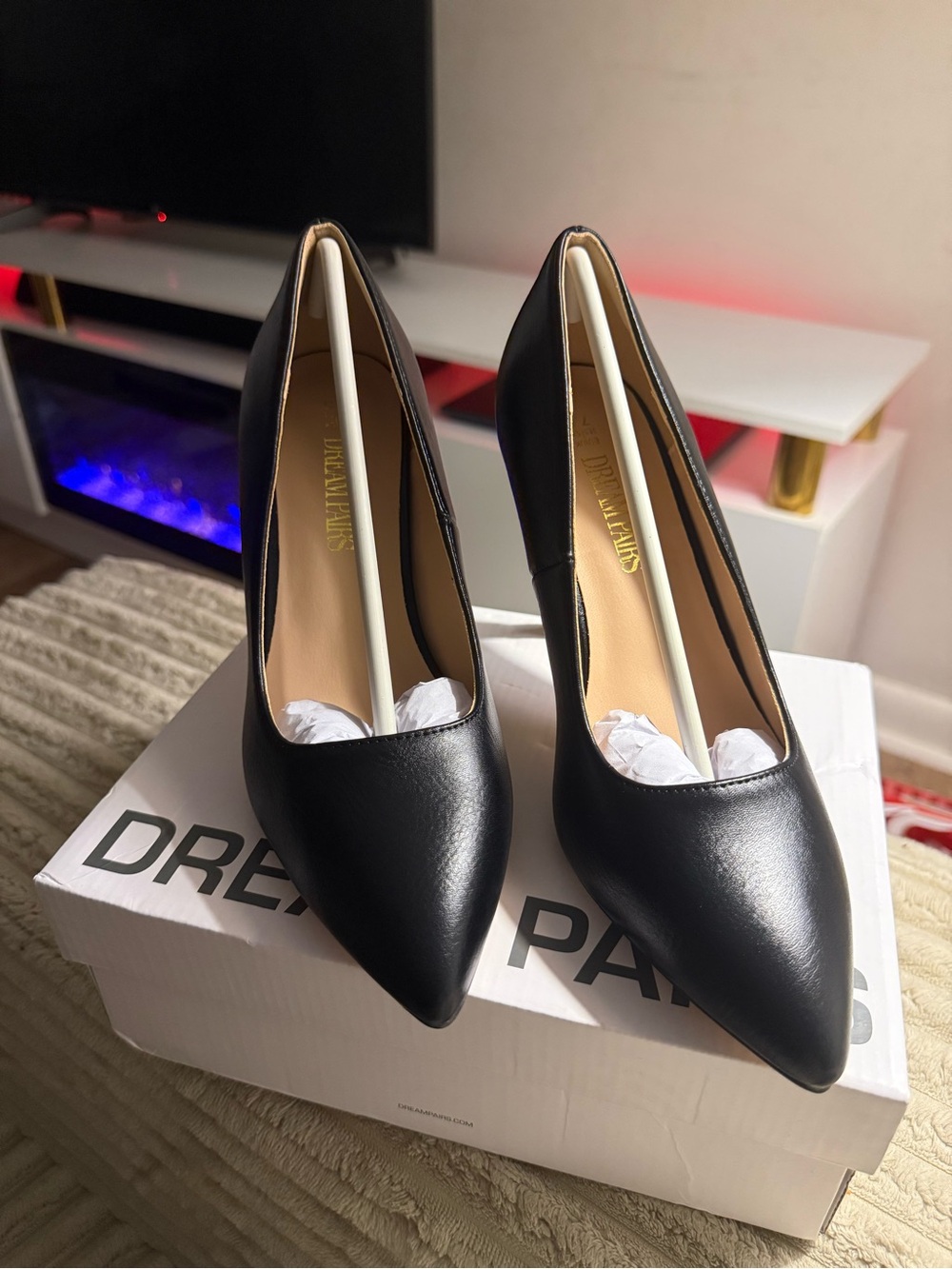 Dream Pairs Black Pointed Toe Leather-Look Pumps